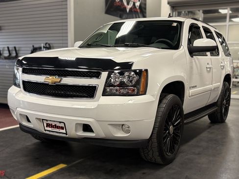 Used 2007 Chevrolet Tahoe LT RWD image 1