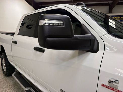 Used 2024 RAM 2500 Big Horn w/ Off Road Package AWD/4WD image 42