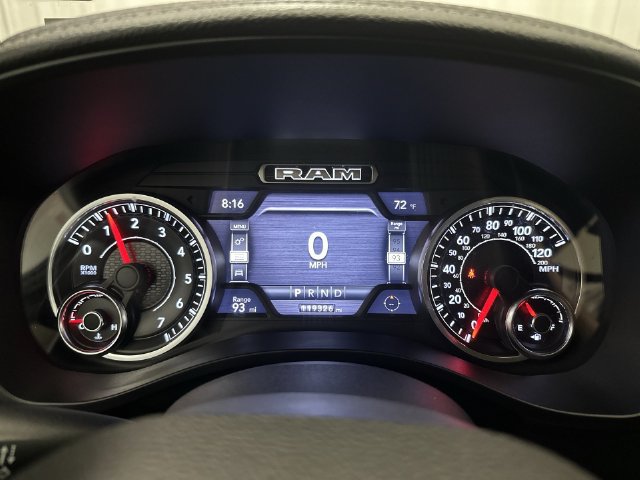 Used 2019 RAM 1500 Laramie AWD/4WD image 14