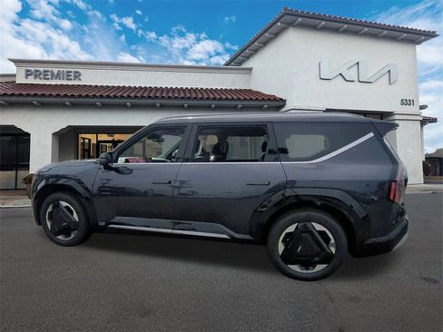 New 2026 Kia EV9 Land image 5