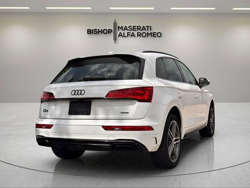 Used 2025 Audi Q5 e Premium Plus w/ Premium Plus Package AWD/4WD image 5