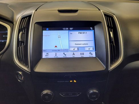 Used 2019 Ford Edge SEL w/ Equipment Group 201A AWD/4WD image 25