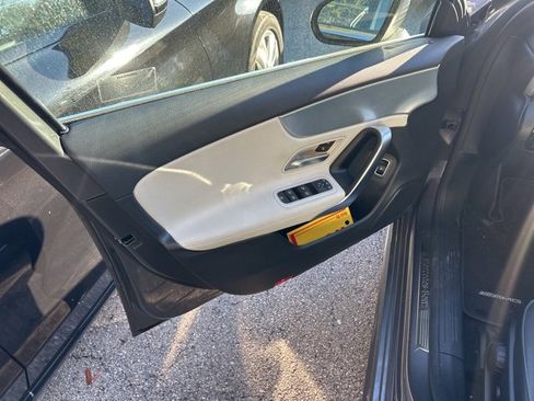 Used 2022 Mercedes-Benz A 220 image 7