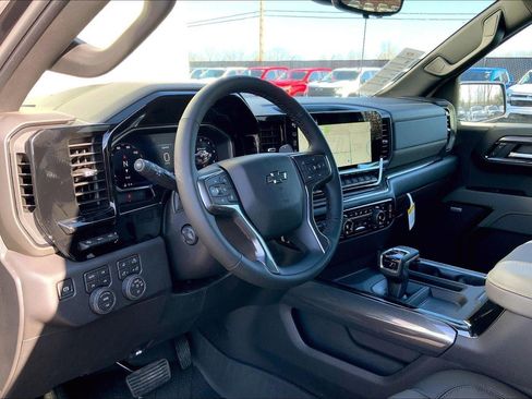 New 2026 Chevrolet Silverado 1500 ZR2 image 7