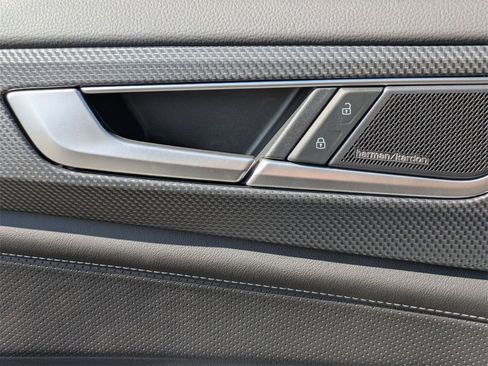 New 2026 Volkswagen Atlas Cross Sport SEL Premium R-Line image 11