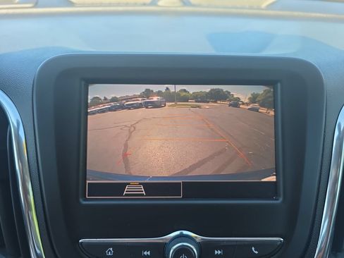 Certified 2022 Chevrolet Equinox LT FWD image 21