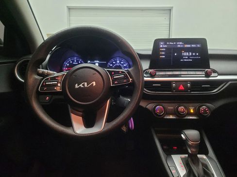 Used 2024 Kia Forte LXS FWD image 22