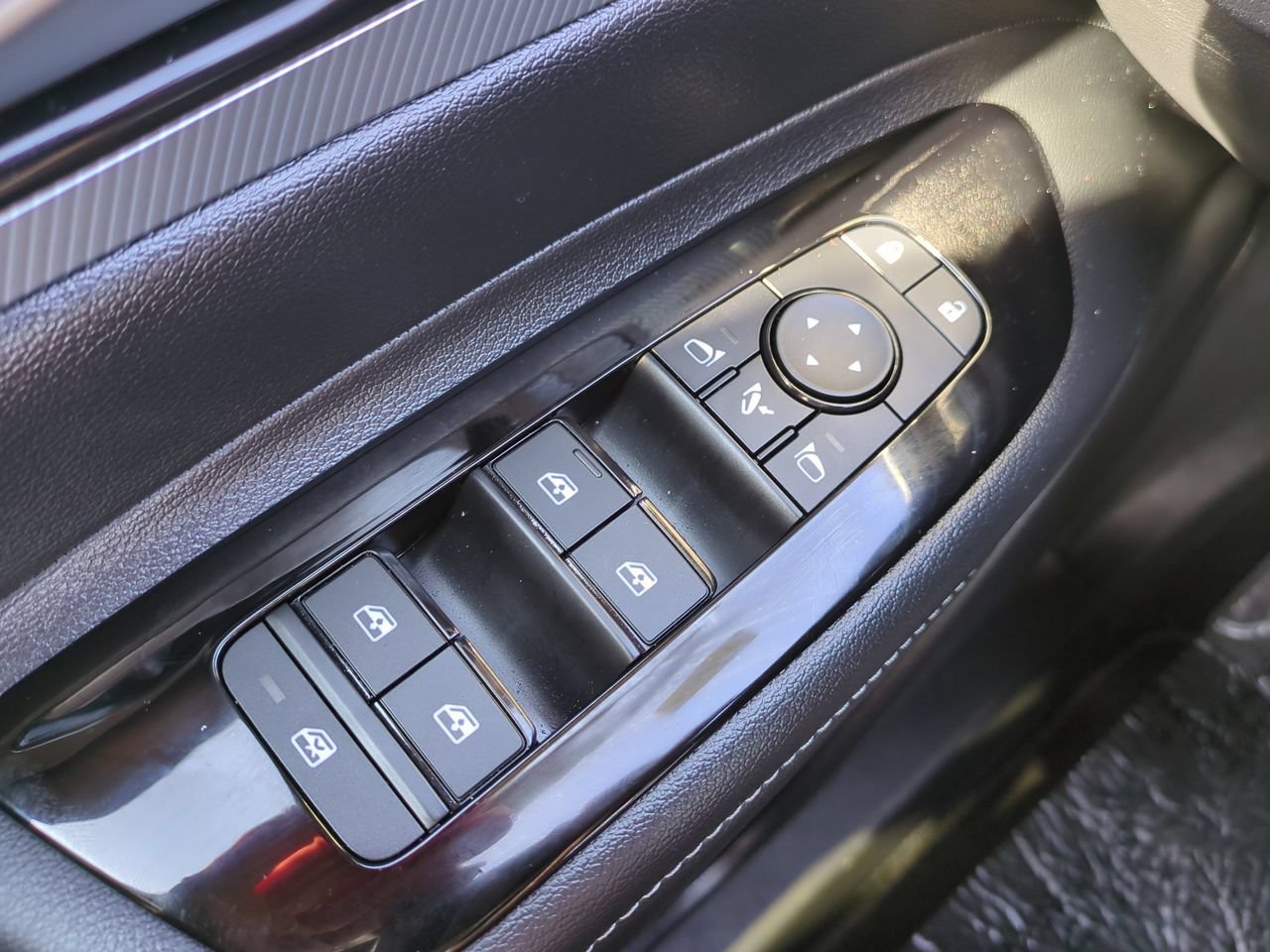 Used 2026 Nissan Murano Platinum w/ Cargo Package AWD/4WD image 25