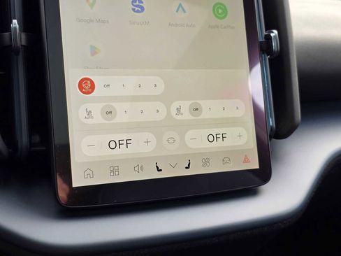 New 2026 Volvo EX30 Cross Country Ultra image 25