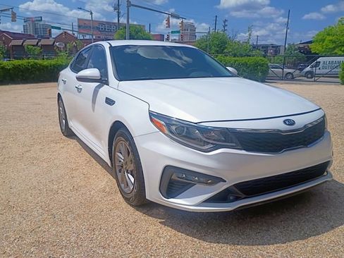 Used 2020 Kia Optima LX FWD image 14