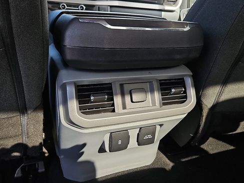 Used 2023 Ford F150 XLT w/ Equipment Group 302A High RWD image 21