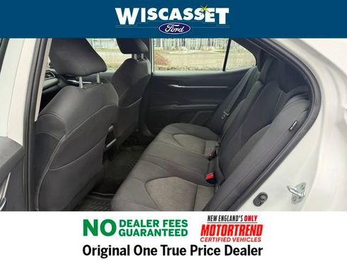 Used 2023 Toyota Camry LE image 5