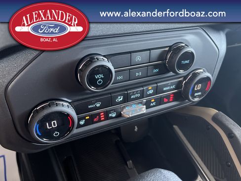 New 2026 Ford Bronco Badlands image 24