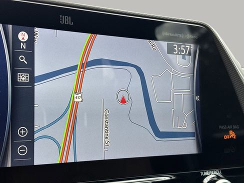 Used 2021 Toyota Highlander Platinum image 24