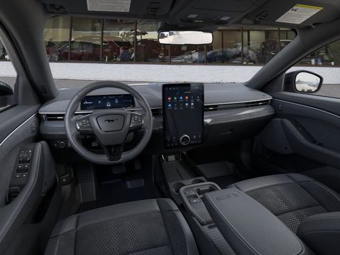 New 2025 Ford Mustang Mach-E GT image 9