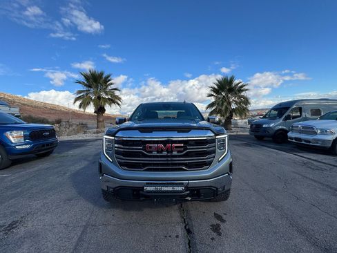 Used 2023 GMC Sierra 1500 SLT w/ X31 Off-Road Package image 8