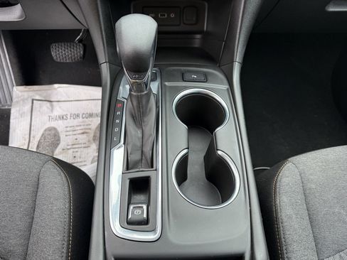 Used 2023 Chevrolet Equinox LT w/ Driver Convenience Package image 24