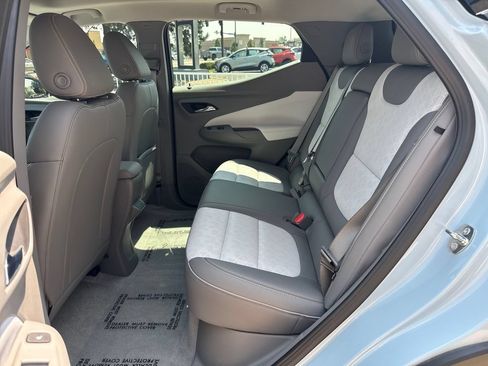 Used 2022 Chevrolet Bolt EUV Premier w/ Launch Edition FWD image 25