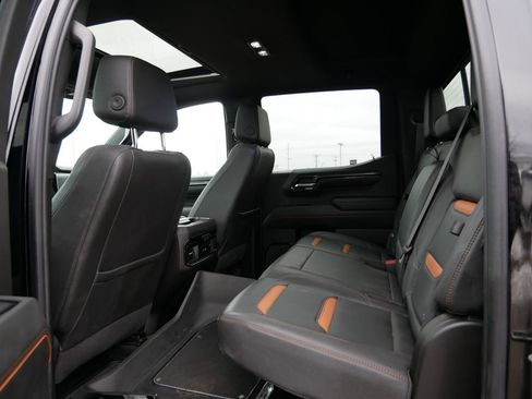 Used 2023 GMC Sierra 1500 AT4 w/ AT4 Preferred Package image 12