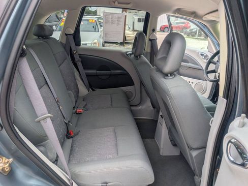 Used 2006 Chrysler PT Cruiser Touring FWD image 12