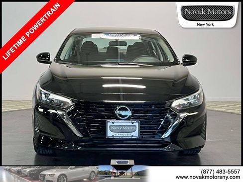 Used 2025 Nissan Sentra S FWD image 2