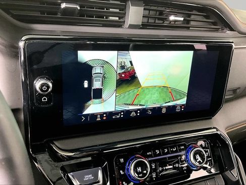 Used 2025 GMC Sierra 1500 AT4 w/ AT4 Premium Package AWD/4WD image 15