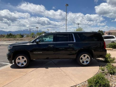 Used 2018 Chevrolet Suburban Premier AWD/4WD image 4