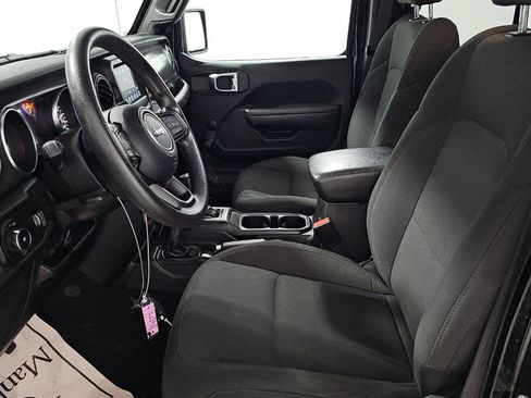 Used 2023 Jeep Wrangler Unlimited Sport AWD/4WD image 8