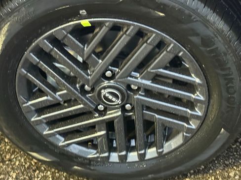 New 2026 Nissan Sentra SV image 10