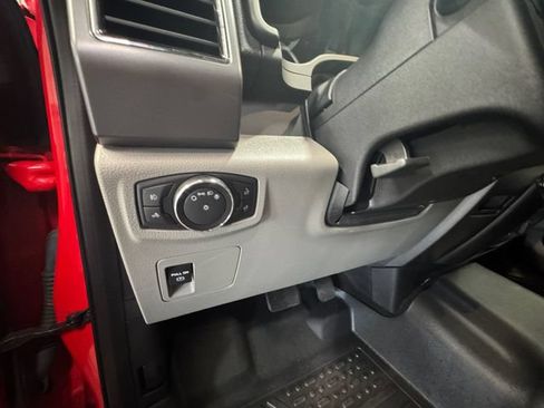 Used 2019 Ford F150 XLT AWD/4WD image 22