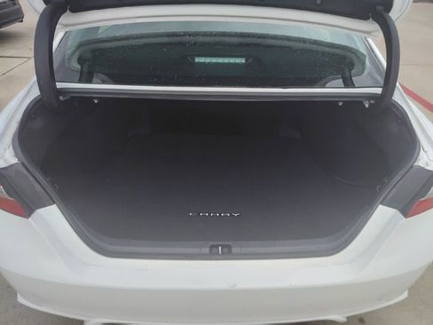 Used 2024 Toyota Camry SE FWD image 10