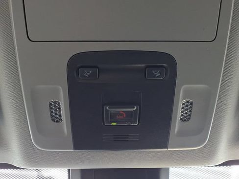 Used 2023 Toyota Camry SE FWD image 29