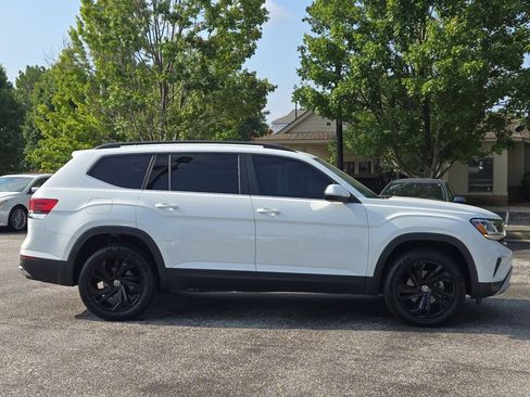 Used 2023 Volkswagen Atlas SE image 6