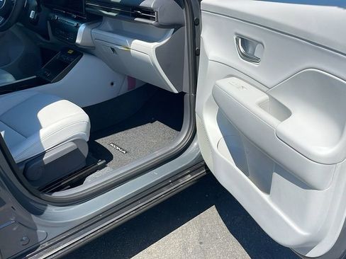 New 2026 Hyundai Kona SEL Premium image 33