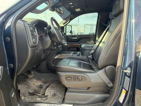 Used 2020 Chevrolet Silverado 2500 High Country w/ Z71 Off-Road Package AWD/4WD image 33