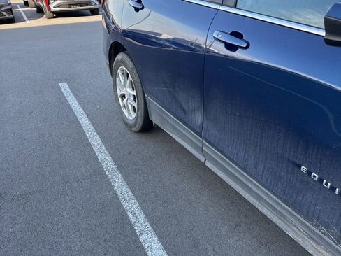 Used 2022 Chevrolet Equinox LT image 3