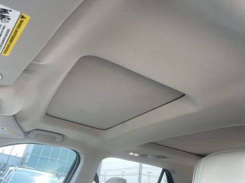 Used 2018 Ford Explorer Platinum AWD/4WD image 22