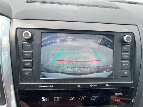 Used 2022 Toyota Sequoia Platinum AWD/4WD image 12