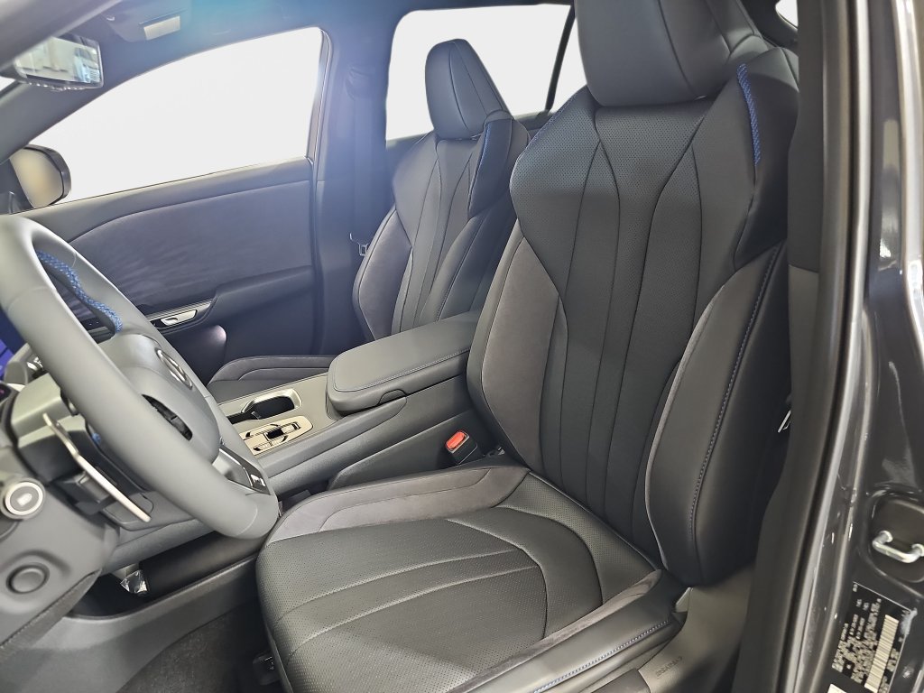 New 2026 Lexus RZ 450e AWD w/ Luxury Package image 15