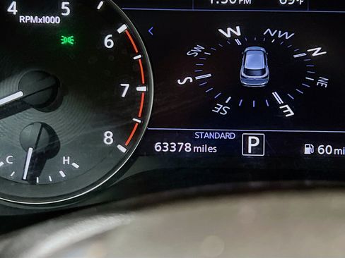 Used 2019 INFINITI QX50 Essential w/ Premium Heat Package AWD/4WD image 8