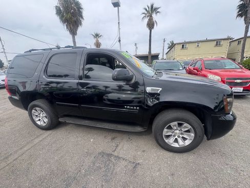 Used 2013 Chevrolet Tahoe LT RWD image 8