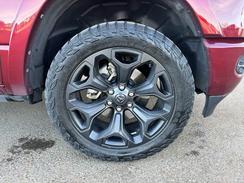 Used 2021 RAM 1500 Limited w/ Night Edition image 12
