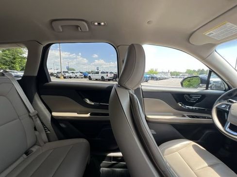 Used 2022 Lincoln Corsair AWD w/ Equipment Group 101A image 16