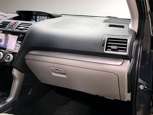 Used 2018 Subaru Forester 2.5i Premium w/ All-Weather Package image 26