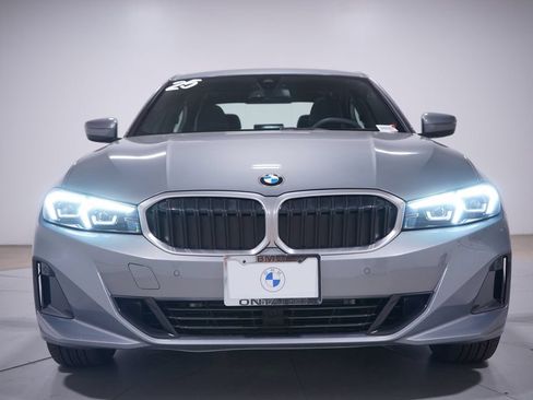 Used 2025 BMW 330i xDrive Sedan AWD/4WD image 4