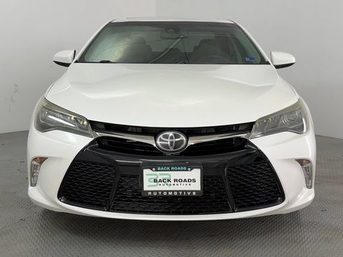 Used 2015 Toyota Camry XSE w/ Advanced Technology Package FWD image 2