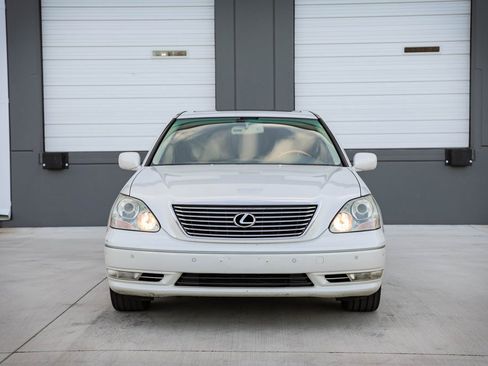 Used 2005 Lexus LS 430 image 3