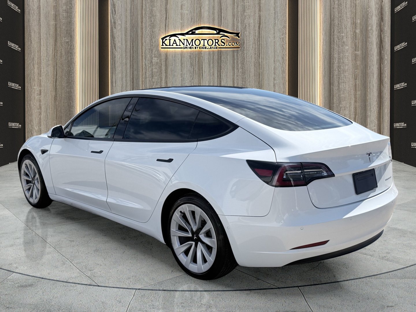 Used 2021 Tesla Model 3 Long Range AWD/4WD image 7