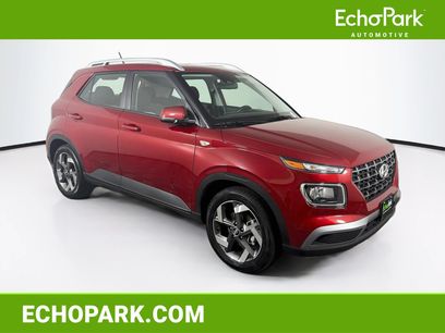 Used 2025 Hyundai Venue SEL