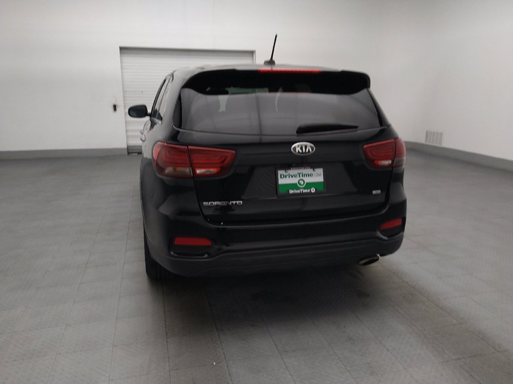 Used 2019 Kia Sorento L FWD image 6